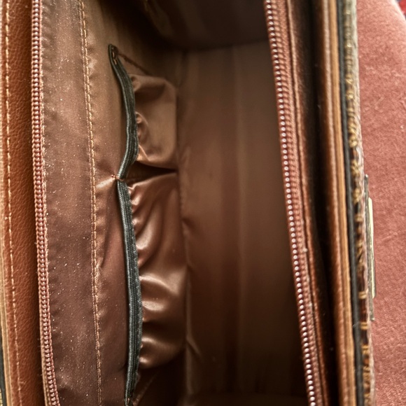 Miche Brown Shoulder Bag - Picture 4 of 13